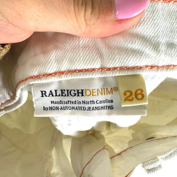 Raleigh Denim Workshop White Rigid Denim Frayed Cropped Low Rise Jeans - Picture 8 of 9